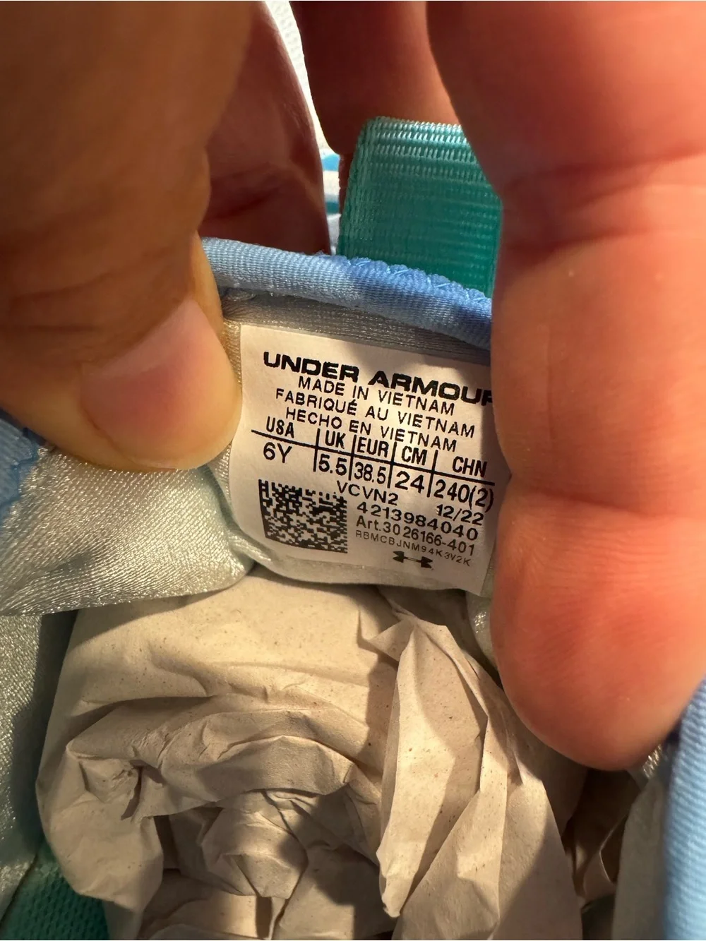 NWT Under Armour Shoes Big Girls Size 6